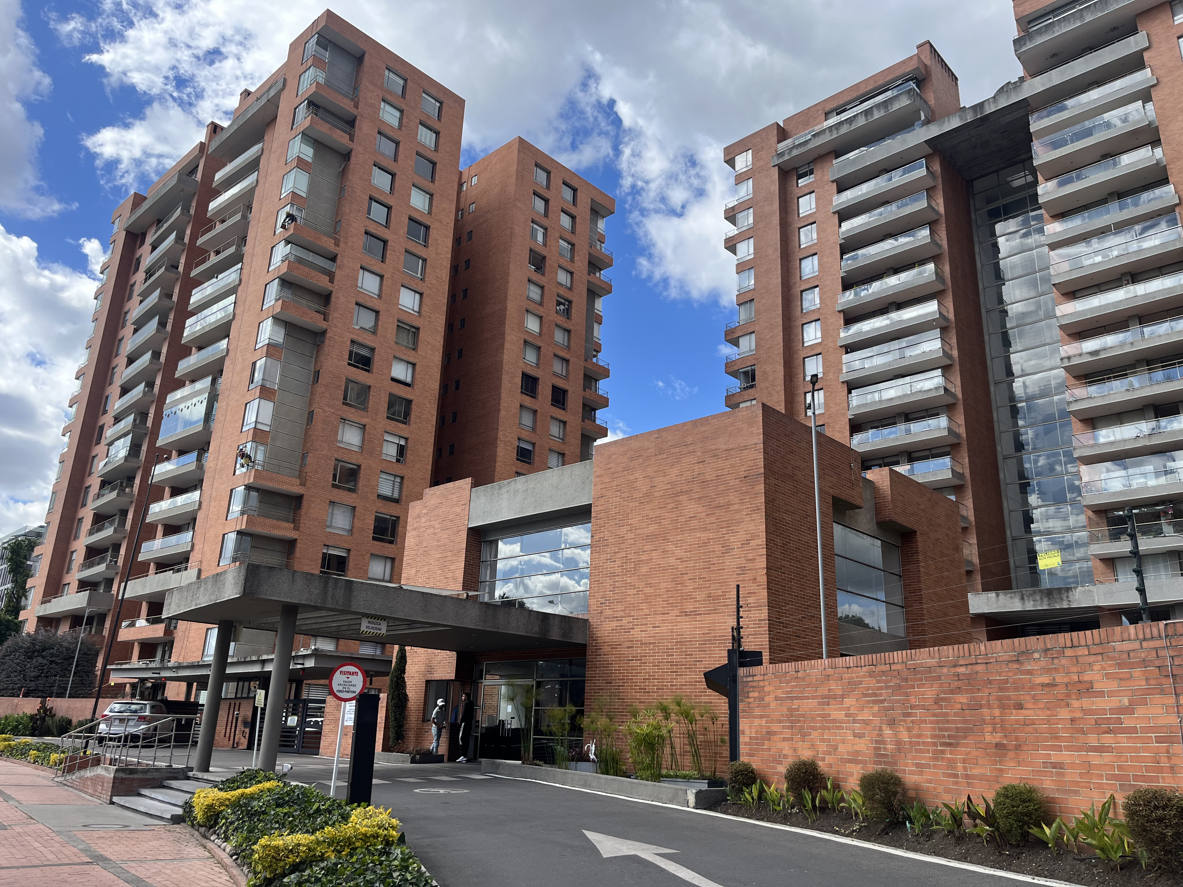 Apartamento en Colina Campestre — Elite Inmobiliaria