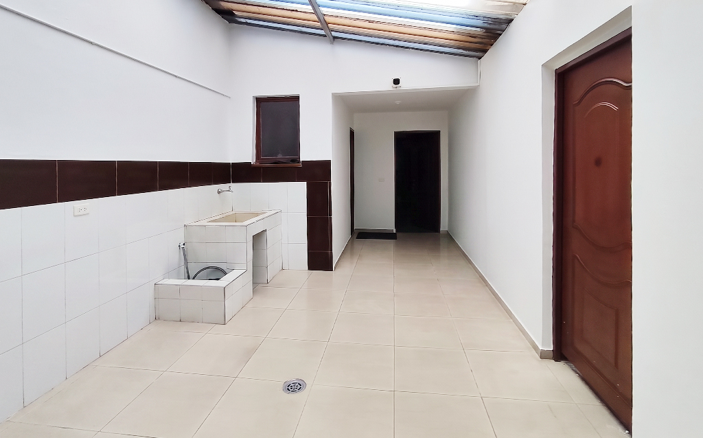 Comercial (Casa Para Comercio) en Pasadena — Elite Inmobiliaria
