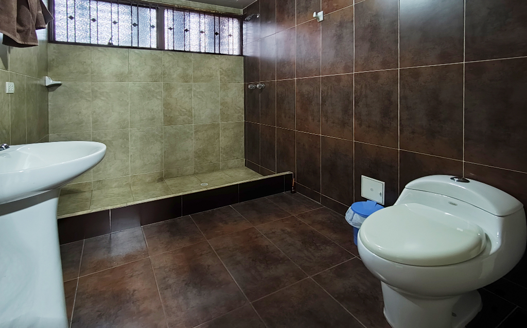 Comercial (Casa Para Comercio) en Pasadena — Elite Inmobiliaria