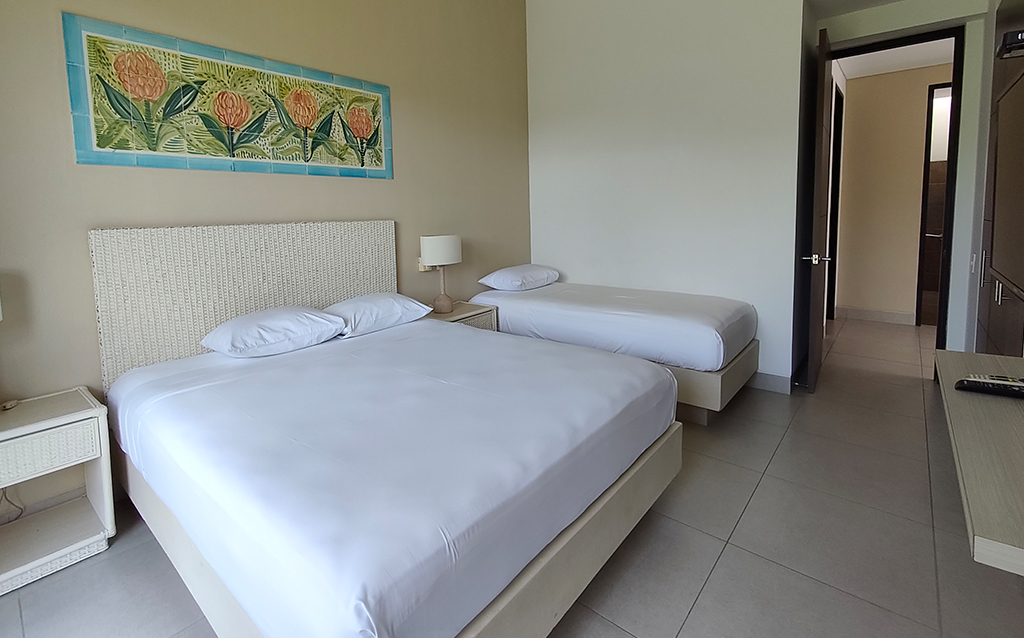 Casa Campestre en Condominio Campestre La Gran Reserva- Anapoima — Elite Inmobiliaria