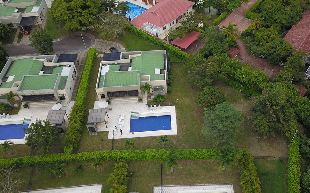 Casa Campestre en Condominio Campestre La Gran Reserva- Anapoima — Elite Inmobiliaria