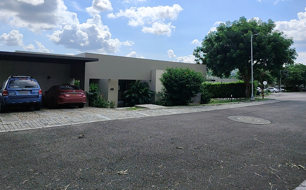 Casa Campestre en Condominio Campestre La Gran Reserva- Anapoima — Elite Inmobiliaria