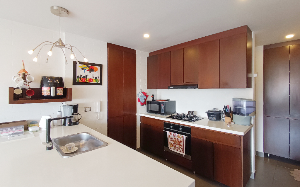 Apartamento en Puente Largo — Elite Inmobiliaria