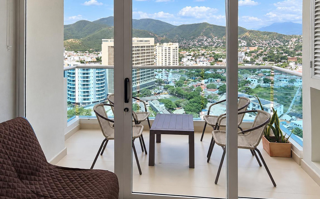 Apartamento en Playa Salguero — Elite Inmobiliaria