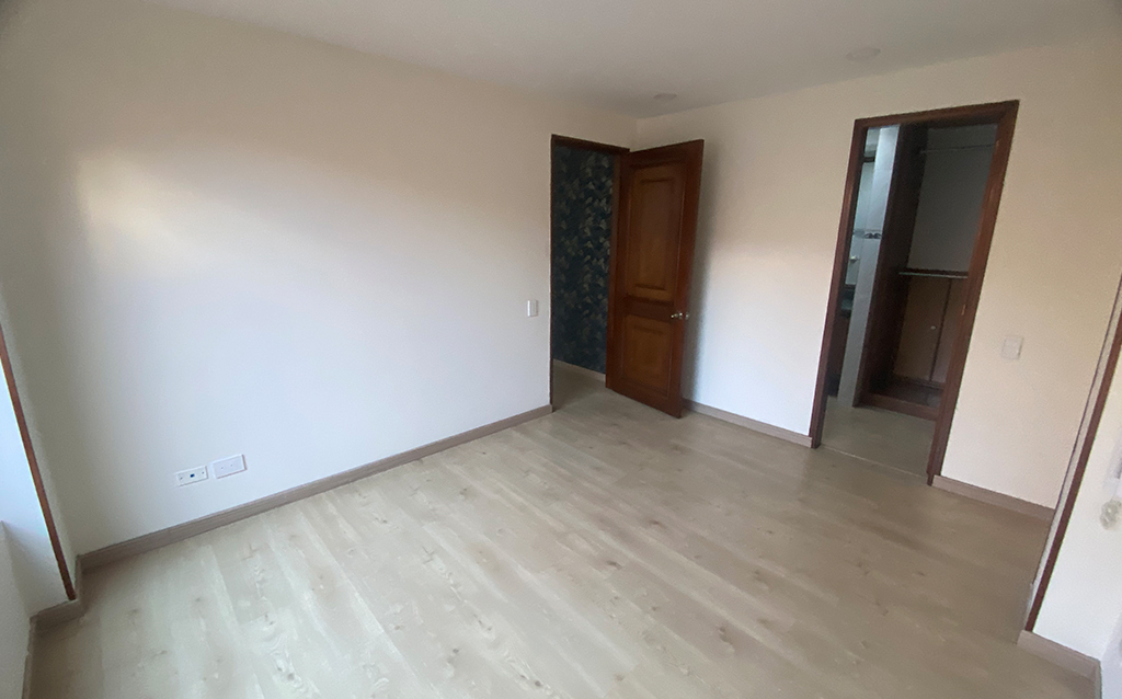 Apartamento en Santa Ana Occidental — Elite Inmobiliaria