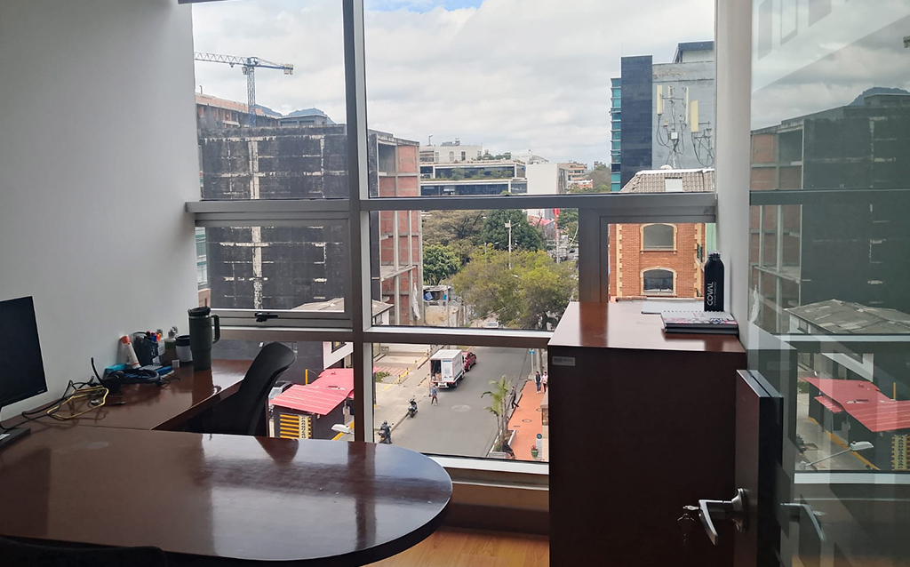 Oficina en Chico Norte — Elite Inmobiliaria