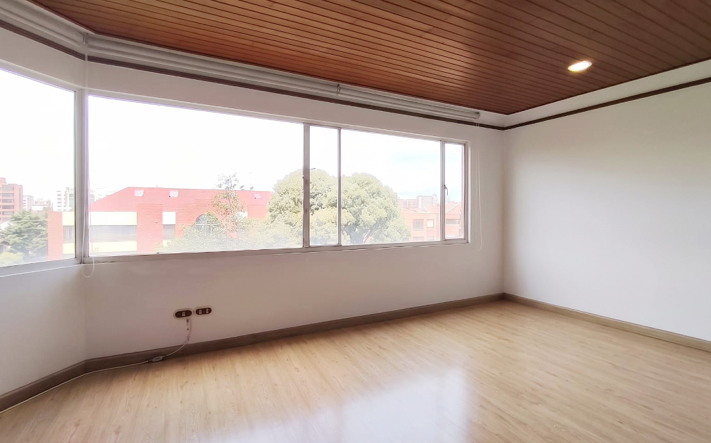 Apartamento en Santa Bárbara Oriental — Elite Inmobiliaria