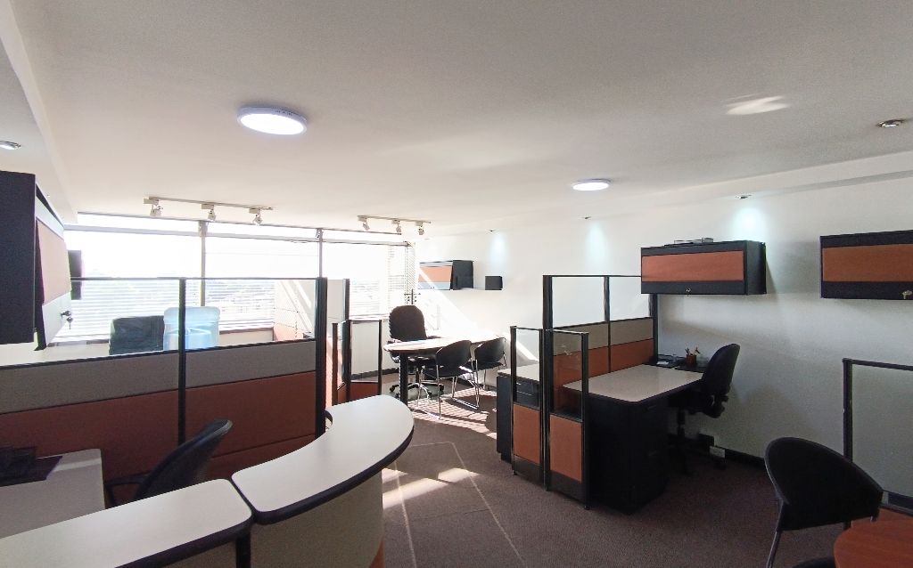 Oficina en San Martin — Elite Inmobiliaria