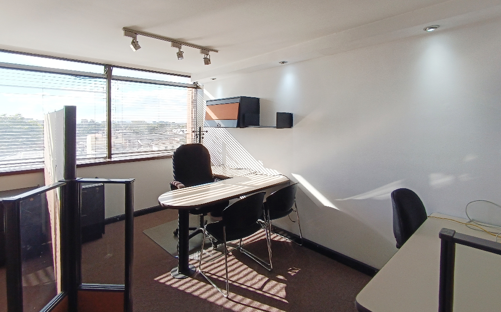 Oficina en San Martin — Elite Inmobiliaria