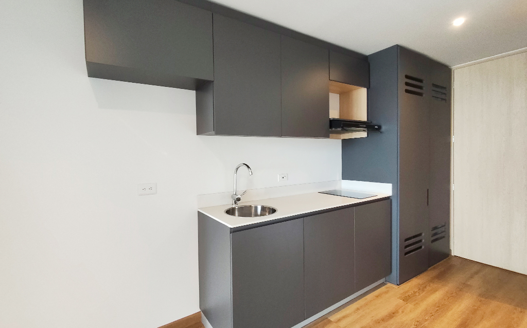 APARTAESTUDIO · Arriendo · Parque Central Bavaria Santa Fe BOGOTA