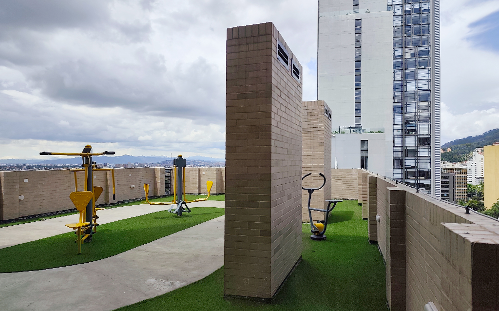 Apartaestudio en Parque Central Bavaria — Elite Inmobiliaria